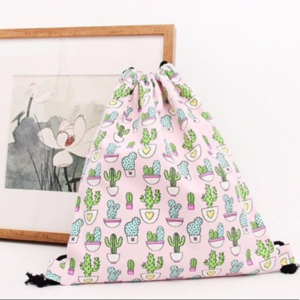 NWOT Cactus Drawstring Backpack